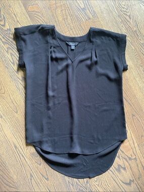 Black V-Neck Short Sleeve Blouse